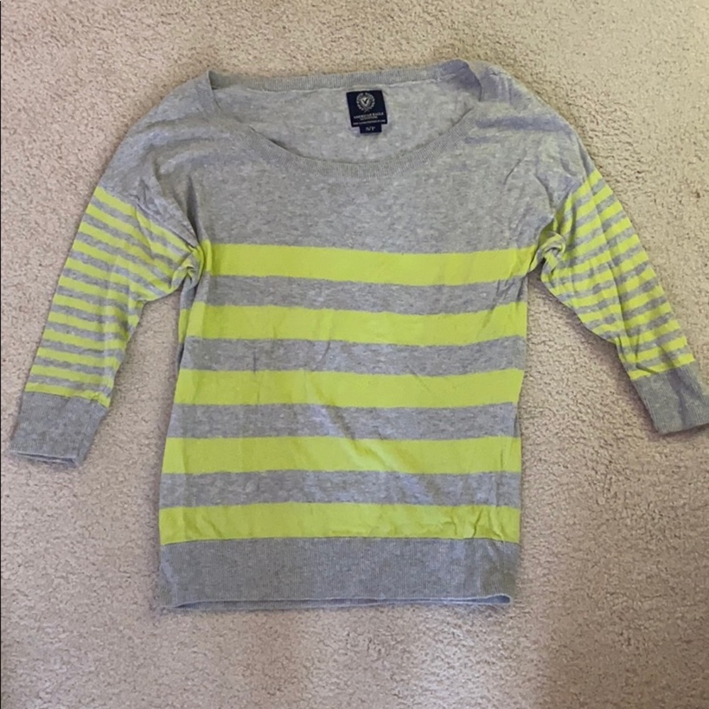 American Eagle Sweater